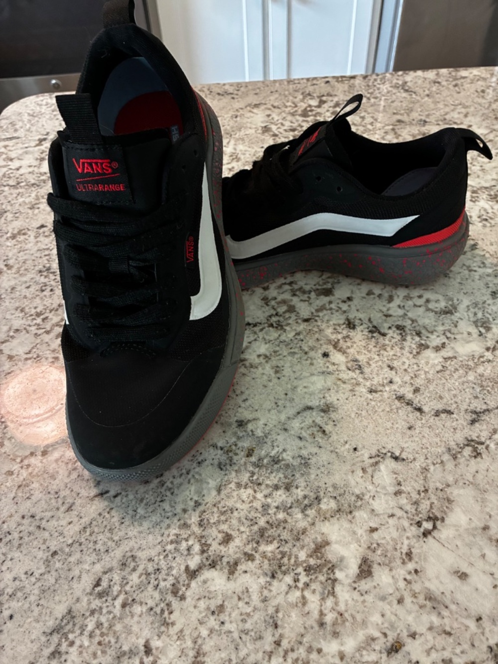 Vans UltraRange EXO MTE 'Black Red Speckle' - Picture 2 of 8